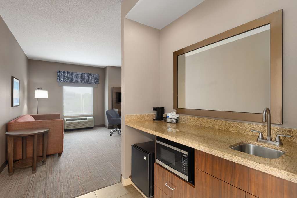 Guest room