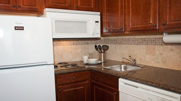 Images Staybridge Suites Wichita by IHG