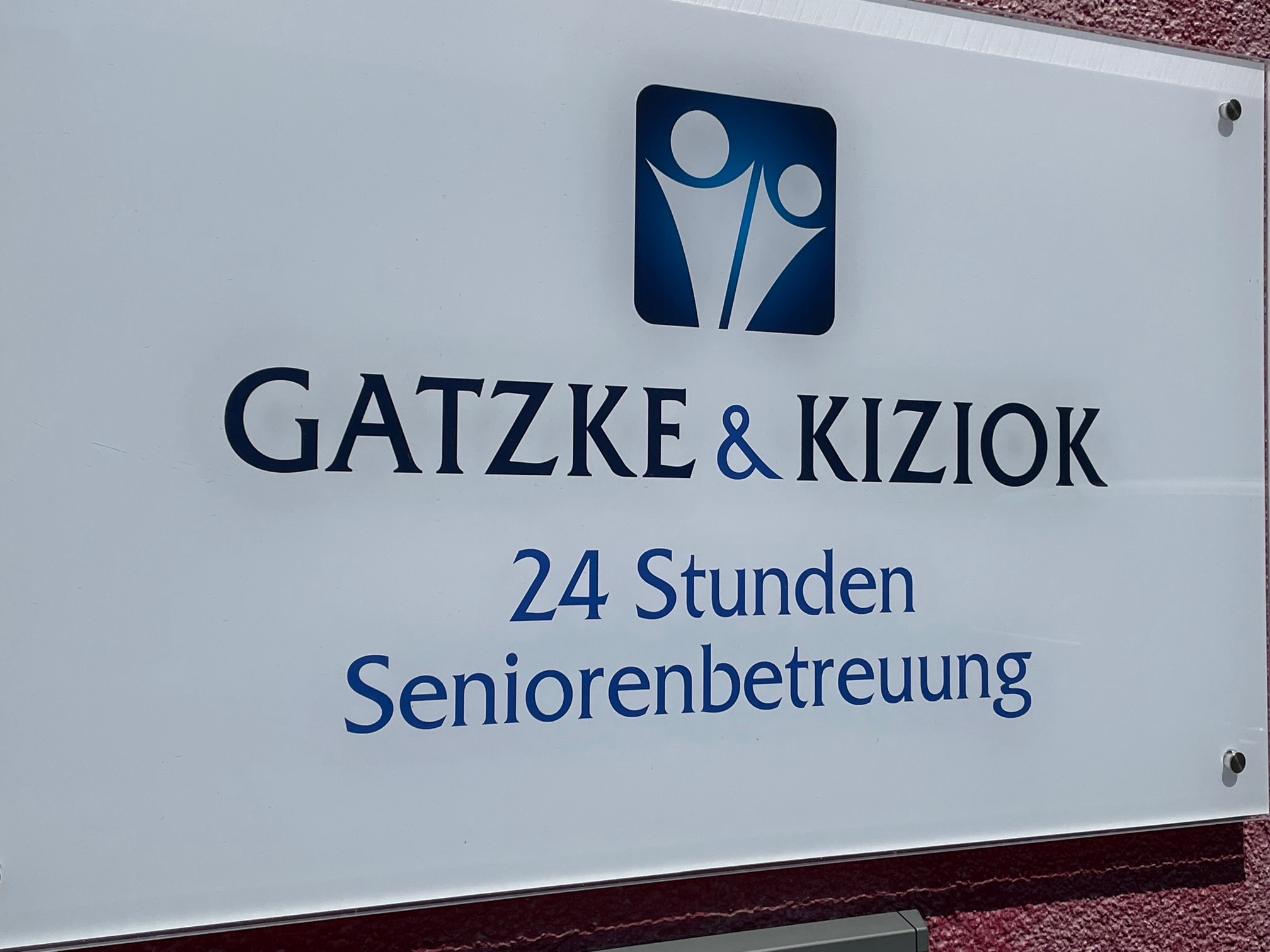 Gatzke & Kiziok GmbH I 24 Stunden Seniorenbetreuung