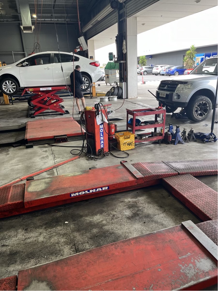 Images Bridgestone Select Tyre & Auto Kidman Park