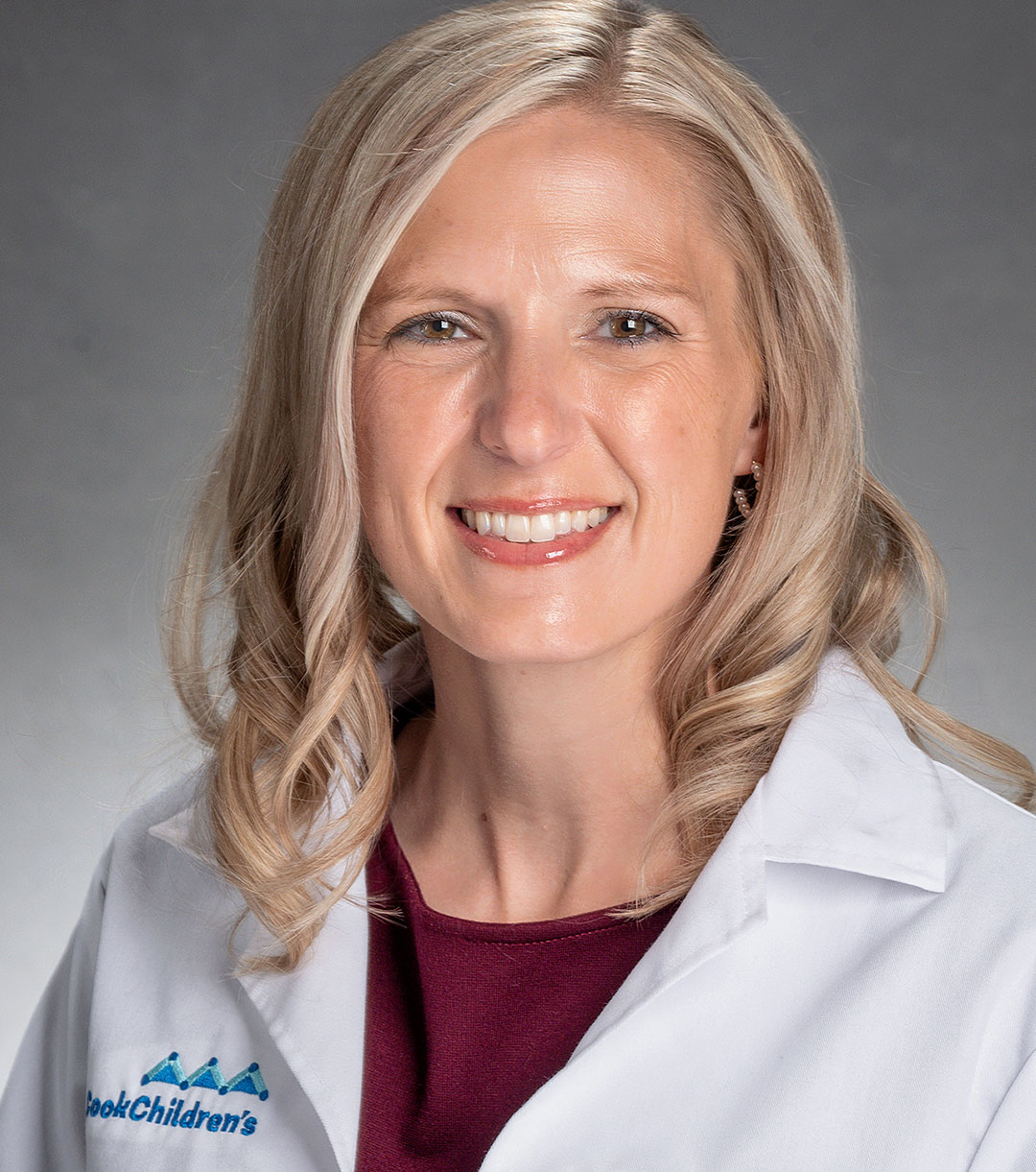 Headshot of Dr. Amy Hunt