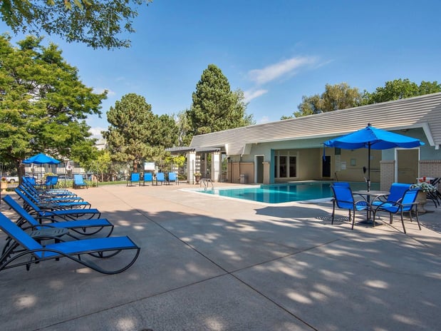 Images Advenir at Cherry Creek North