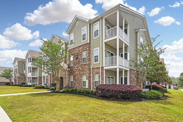 Images Charleston Apartment Homes