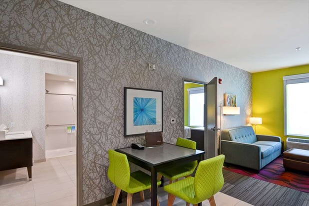 Images Home2 Suites by Hilton Hot Springs
