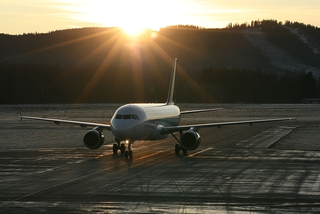 Images Dalaflyget Borlänge Falun flygplats "Dala Airport"