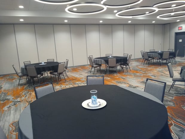 Images Holiday Inn Kansas City - Northeast by IHG
