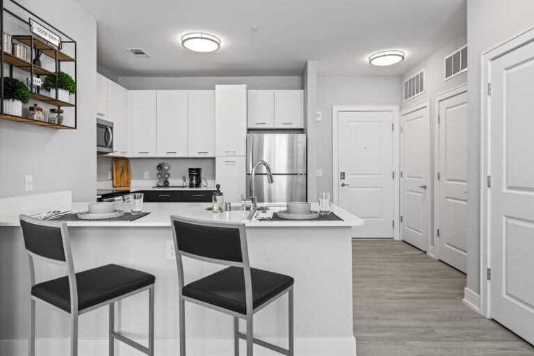 best apartments near UNR