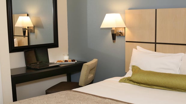 Images Candlewood Suites East Lansing by IHG