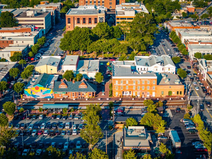 Discover local boutiques and eateries at Marietta Square