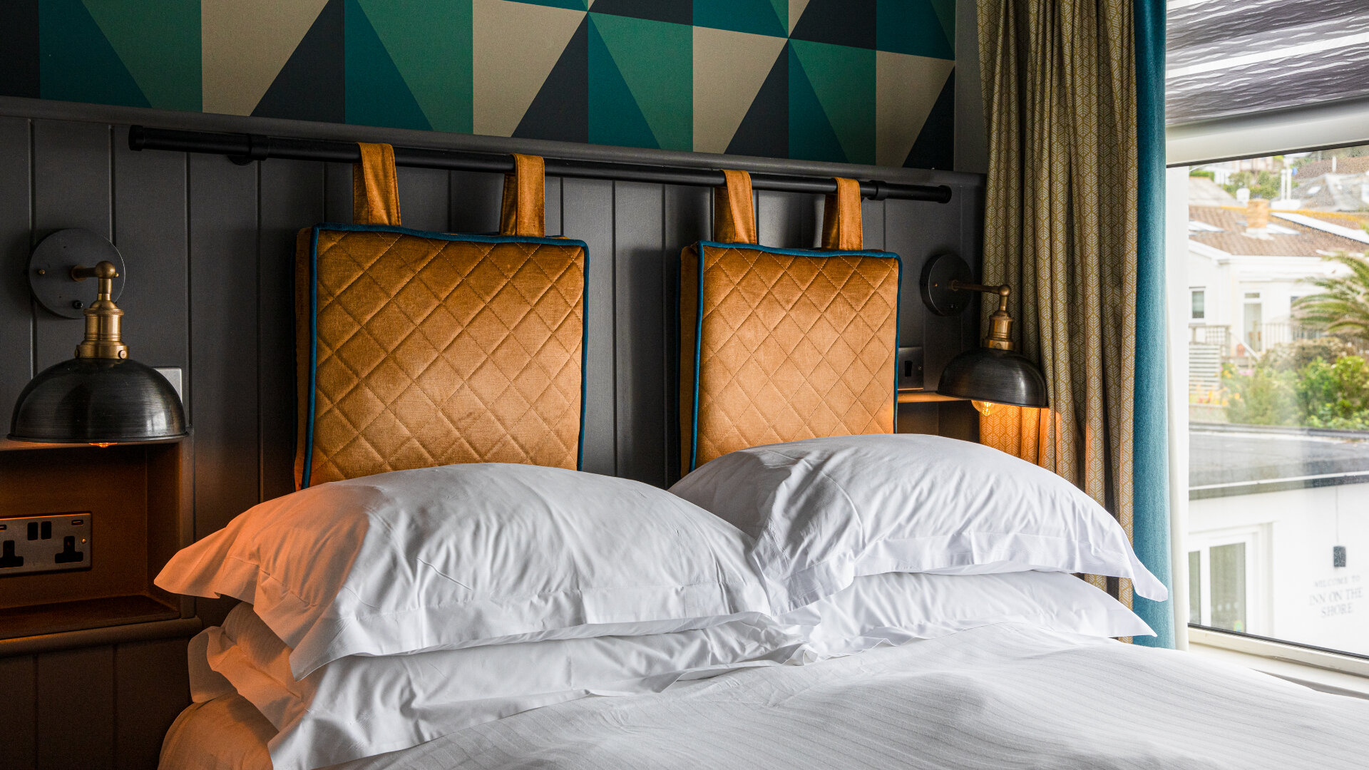 Images Inn On The Shore