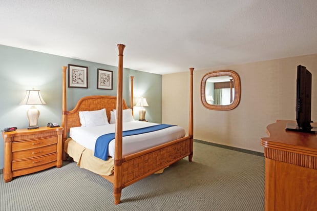 Images Holiday Inn Express & Suites Meriden by IHG