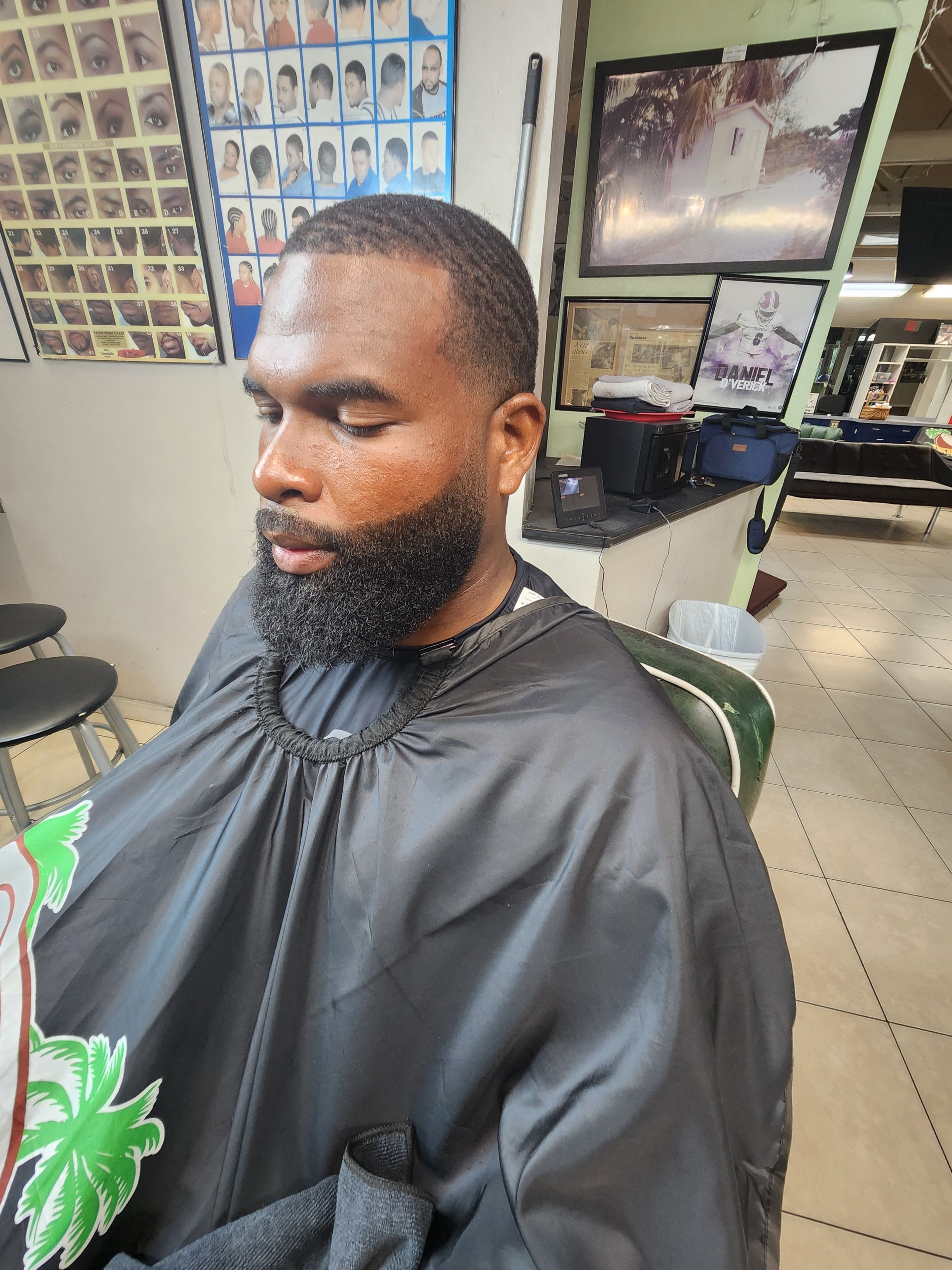 Coconuts Salon & Barber Shop Image