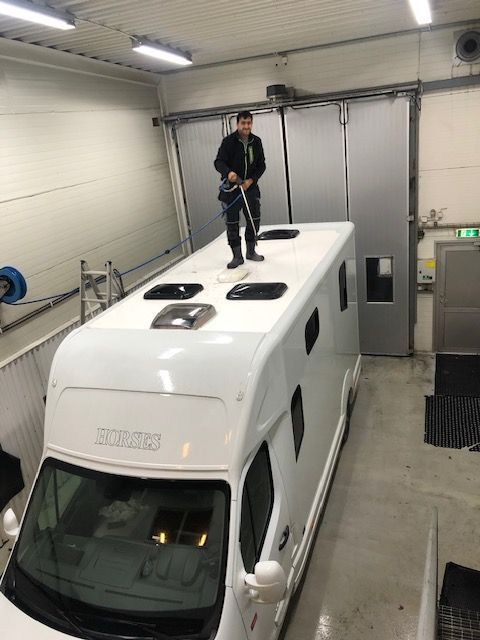 Images Skarpa Biltvätt & Rekond AB