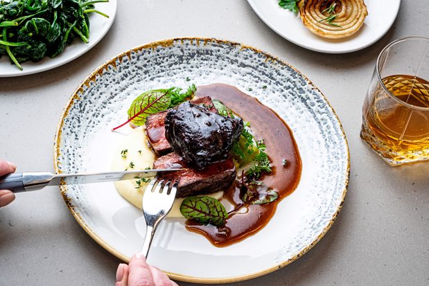 Images Dovetail Bar & Restaurant