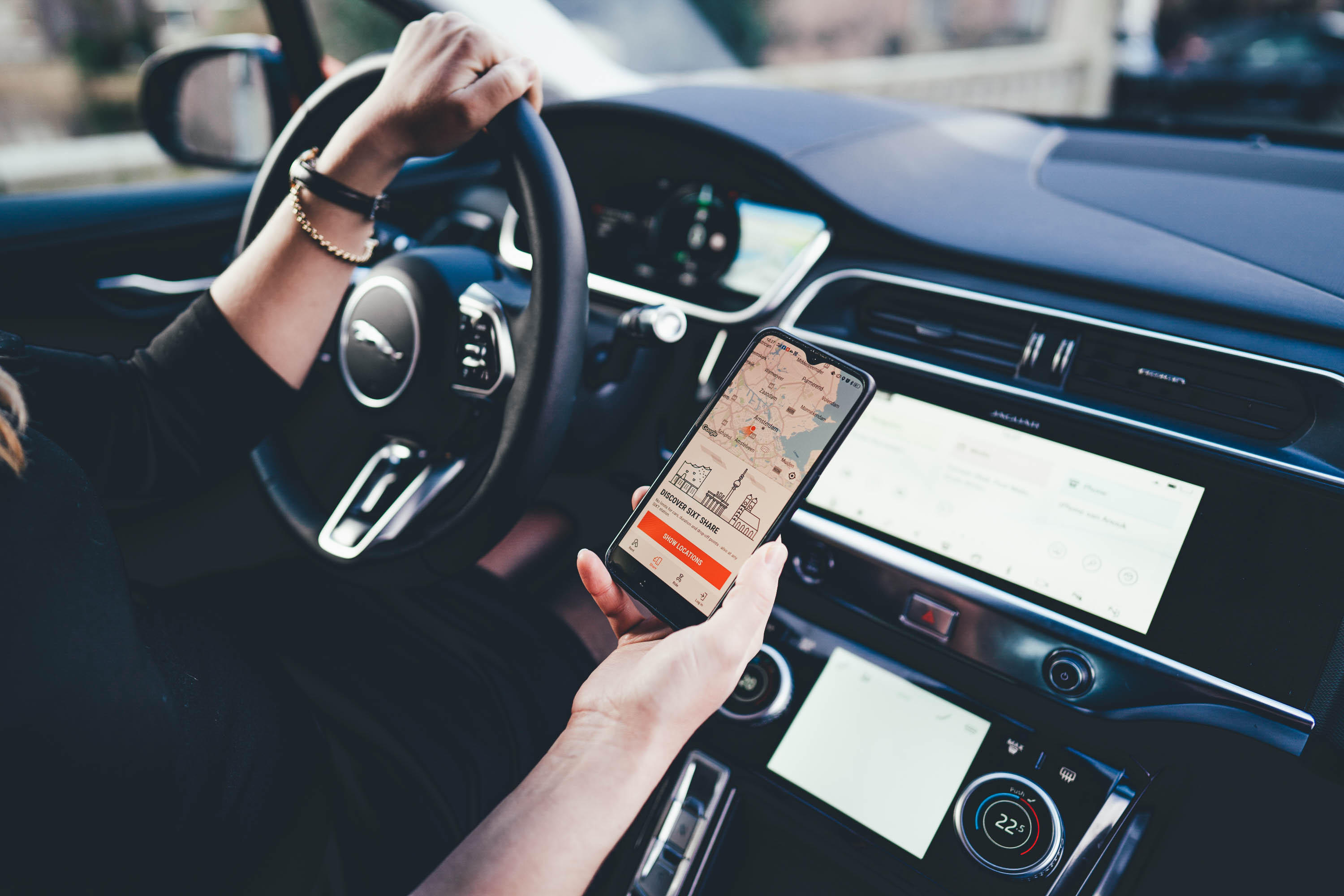 Kundenbild groß 1 MILES Carsharing via SIXT App - Potsdam