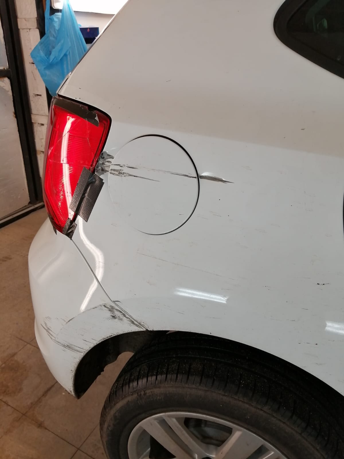 Images SCUFF-FiX Car Paint Repairs
