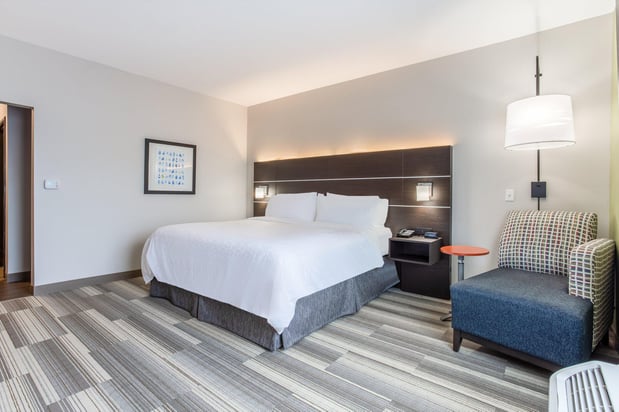 Images Holiday Inn Express & Suites Ottawa by IHG