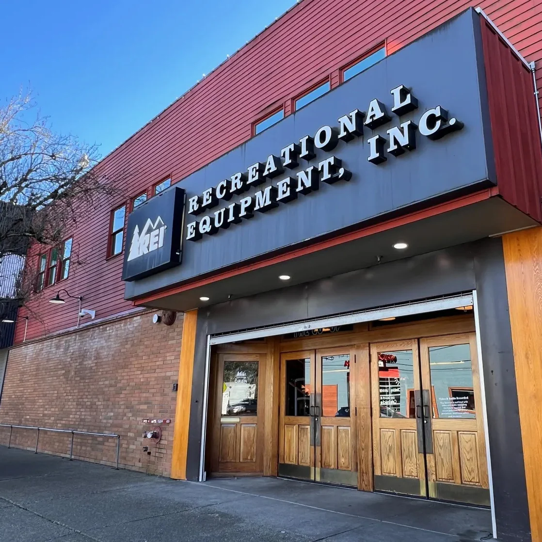 REI Image