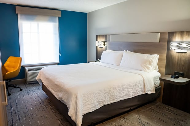 Images Holiday Inn Express Frazer-Malvern by IHG