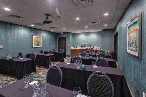 Images Hampton Inn & Suites Wichita/Airport