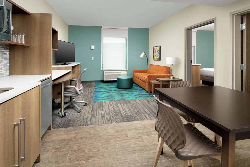 Guest room