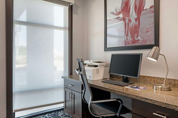 Images Best Western Carthage Inn & Suites