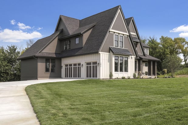 Images Custom One Exteriors