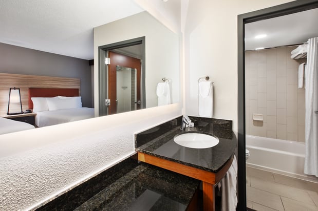 Images Candlewood Suites Cincinnati Northeast - Mason by IHG