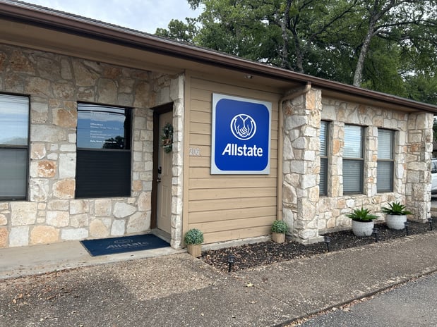 Images Krystel Huerta: Allstate Insurance