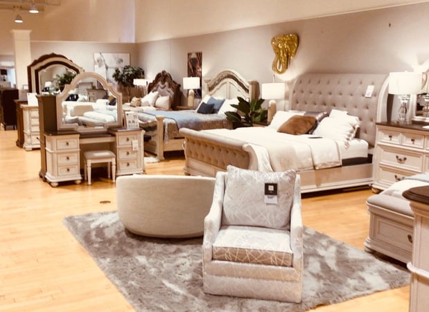 Images American Signature Furniture