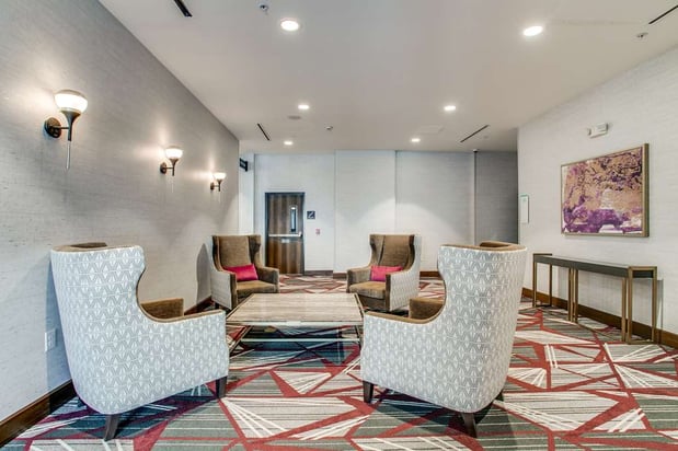 Images Hilton Garden Inn North Dallas Central Expy