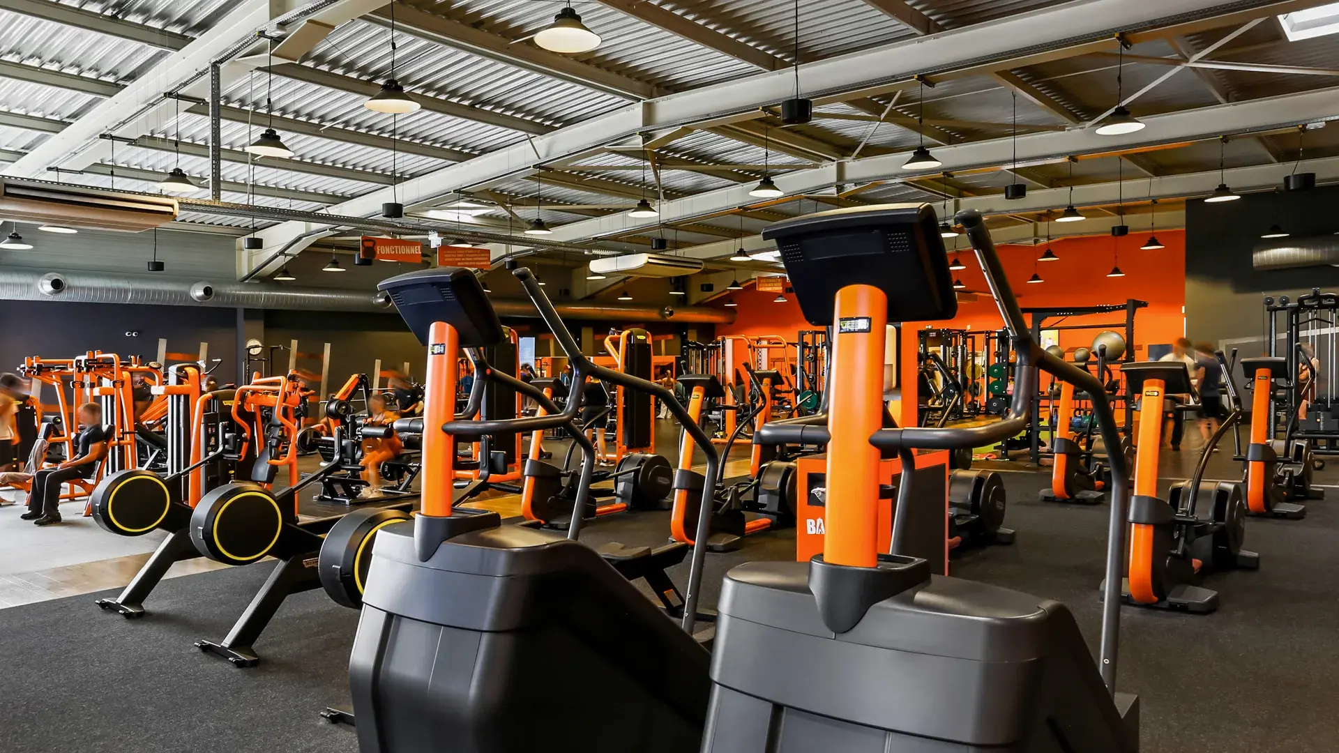 Images Basic-Fit 24/7