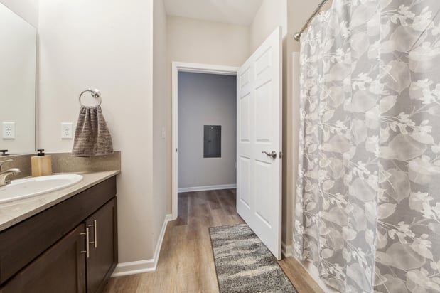 Images Asher Crossing