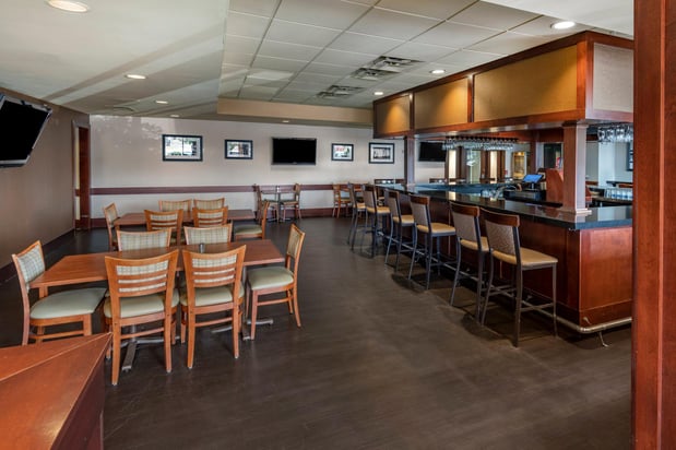 Images Holiday Inn Bangor by IHG