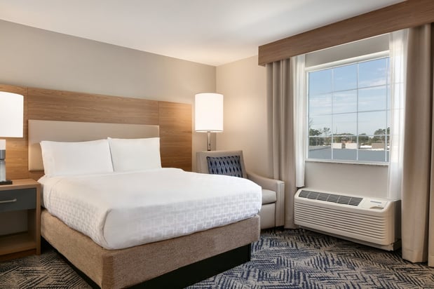 Images Candlewood Suites Frederick by IHG