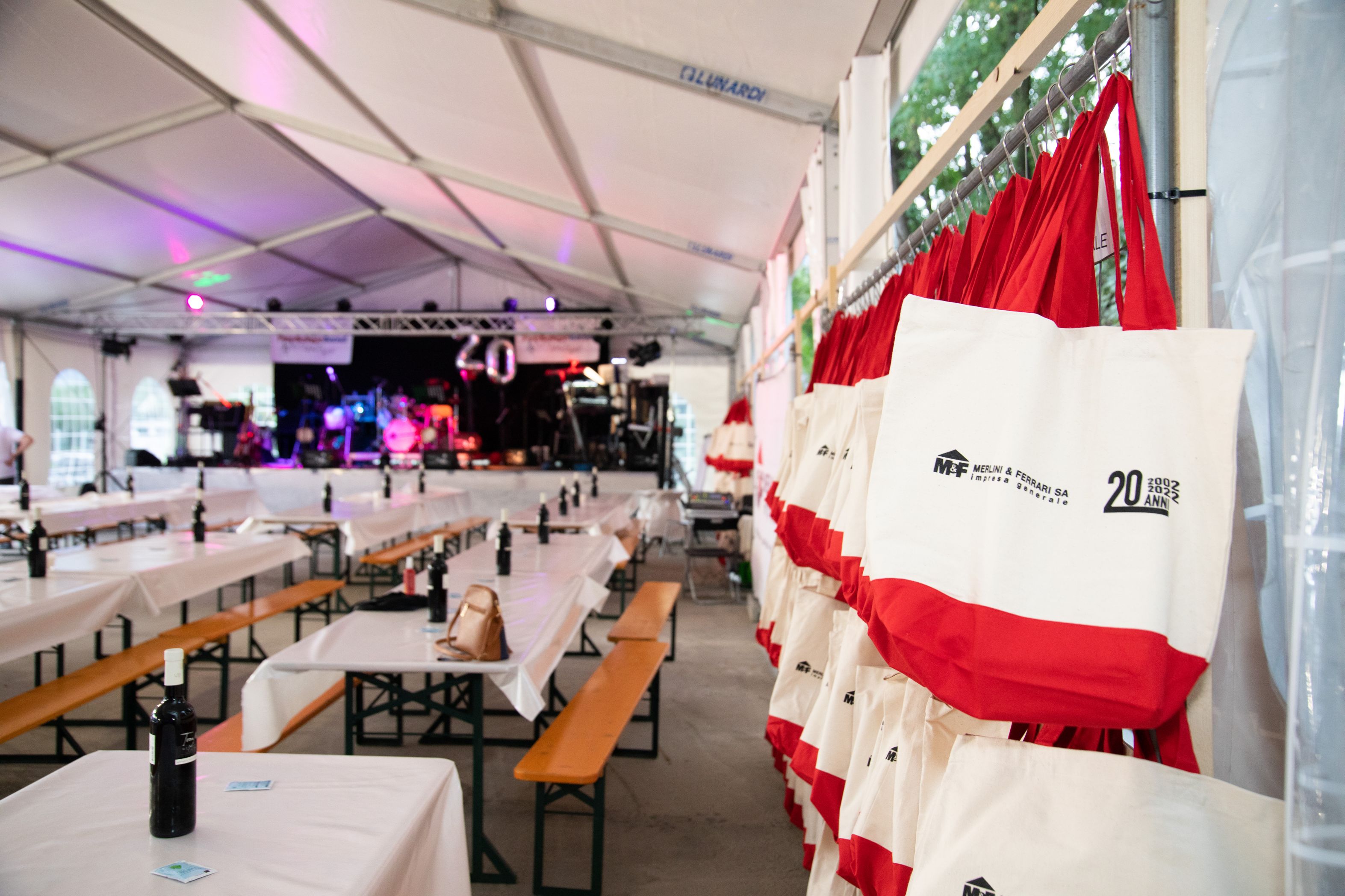 Bilder Merlini & Ferrari SA