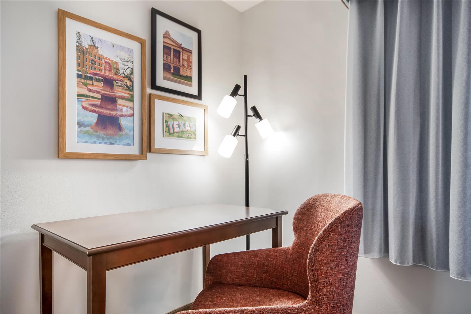 Guest room