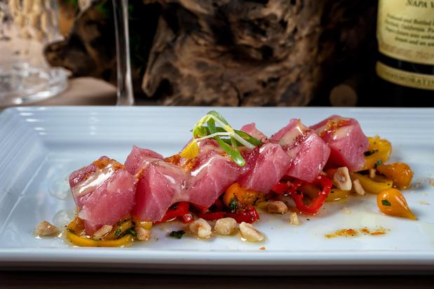 Images Drift Kitchen & Bar - Lido Beach Resort