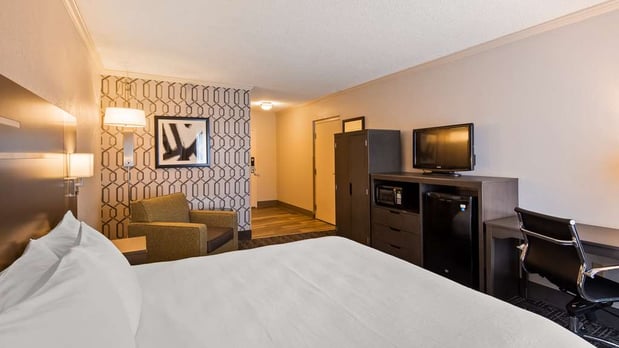 Images Best Western Plus Morristown Conference Center Hotel