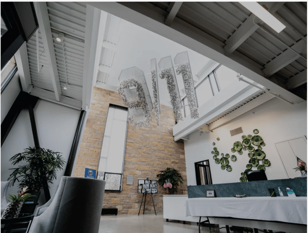 Images Oaklawn Memorial Gardens - Washington Park Cemetery