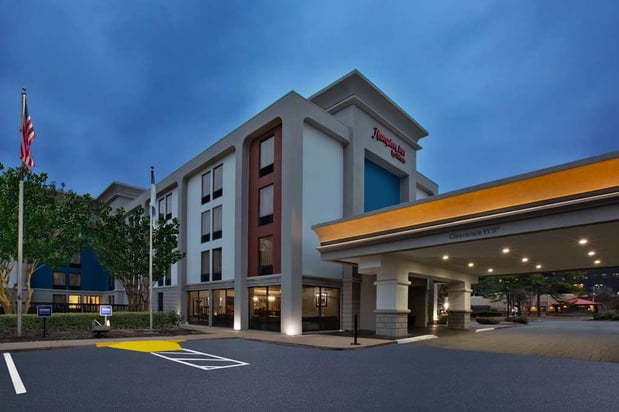 Images Hampton Inn Memphis-Poplar