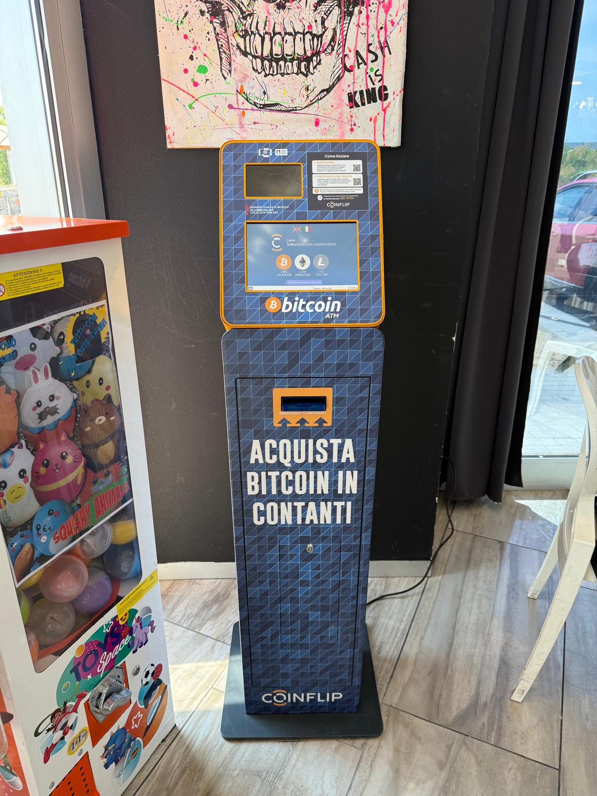 Images CoinFlip Bitcoin ATM - La Plaza Cafè (Casorate Primo)