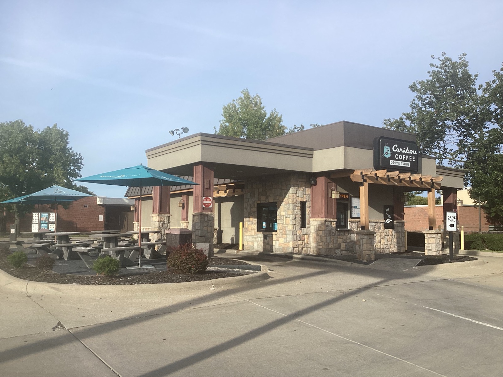 Storefront of the Caribou Coffee at 8722 Shawnee Mission Parkway in Merriam