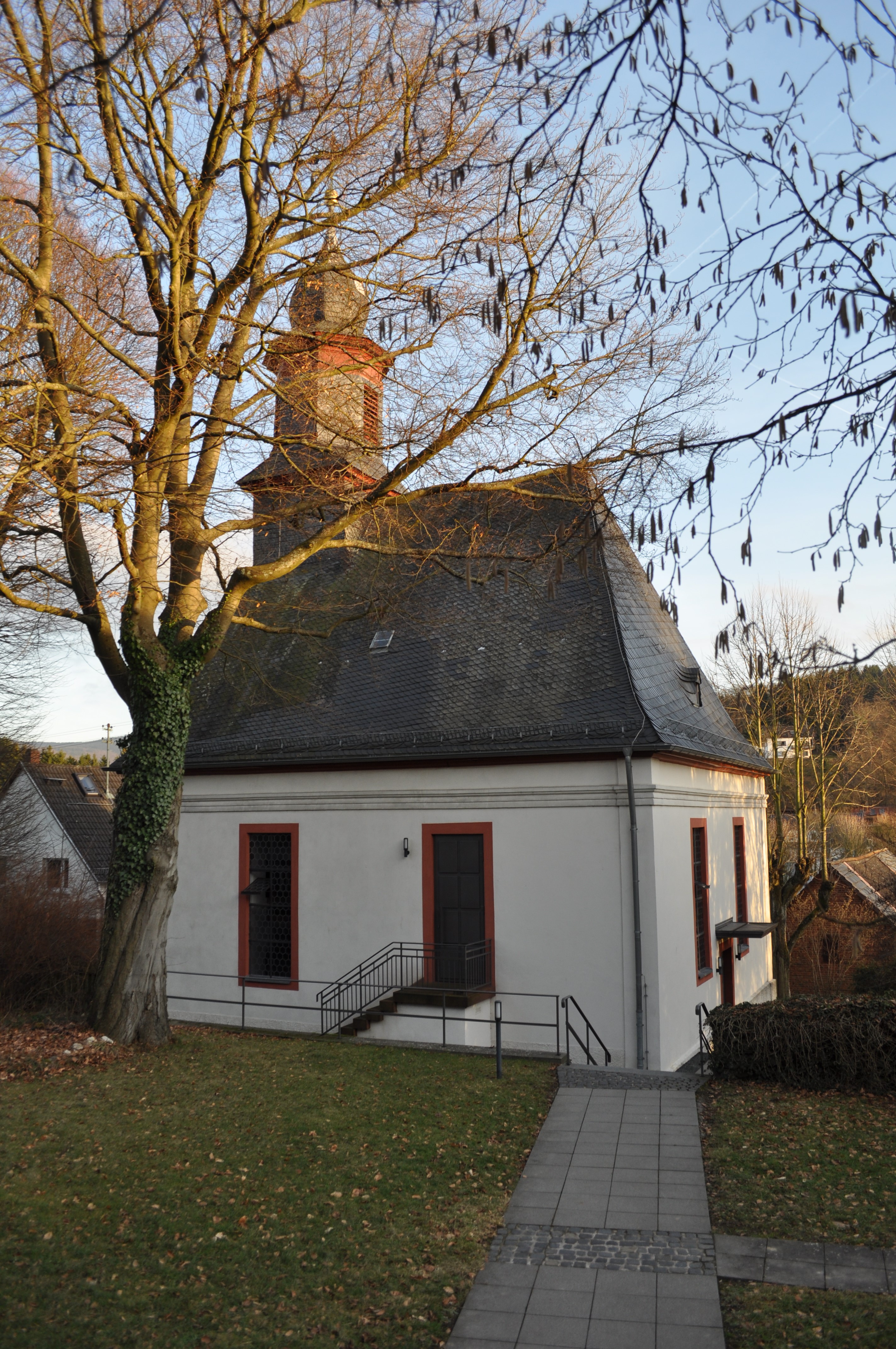Bild 1 Evangelische Kirche Oberrod - Evangelische Kirchengemeinde Heftrich und Bermbach in Idstein