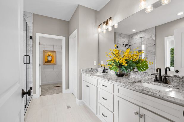 Images Sparks Homes & Home Renovations Inc