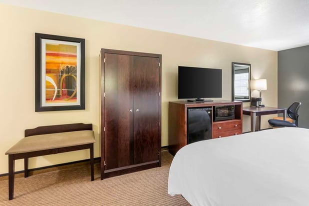 Images Best Western Plus CottonTree Inn