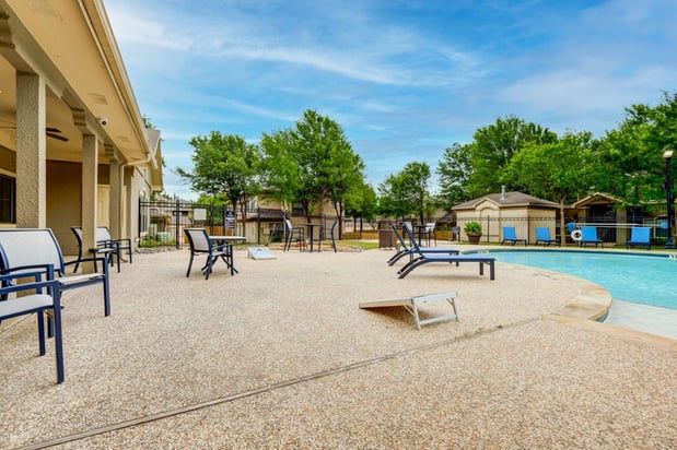 Images Legacy of Cedar Hill Apartments & Townhomes