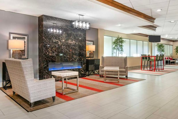 Images Best Western Plus Kansas City Sports Complex Hotel