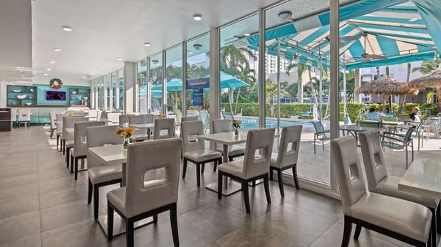 Images Best Western Plus Oceanside Inn