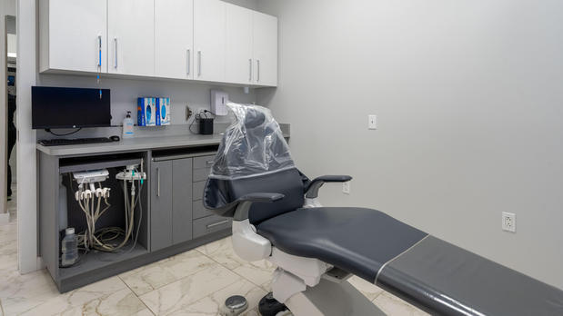 Images Leading Edge Oral Surgery Woodbury
